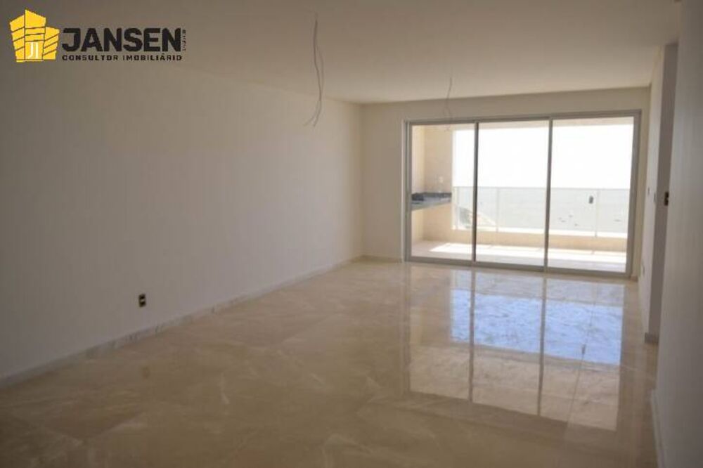 Apartamento à venda com 4 quartos, 325m² - Foto 3