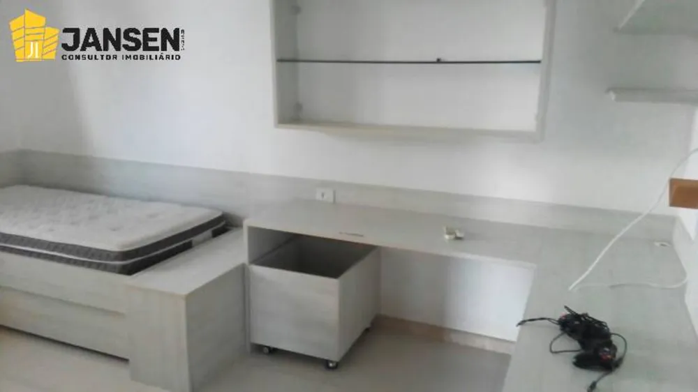 Casa, 4 quartos, 890 m² - Foto 2