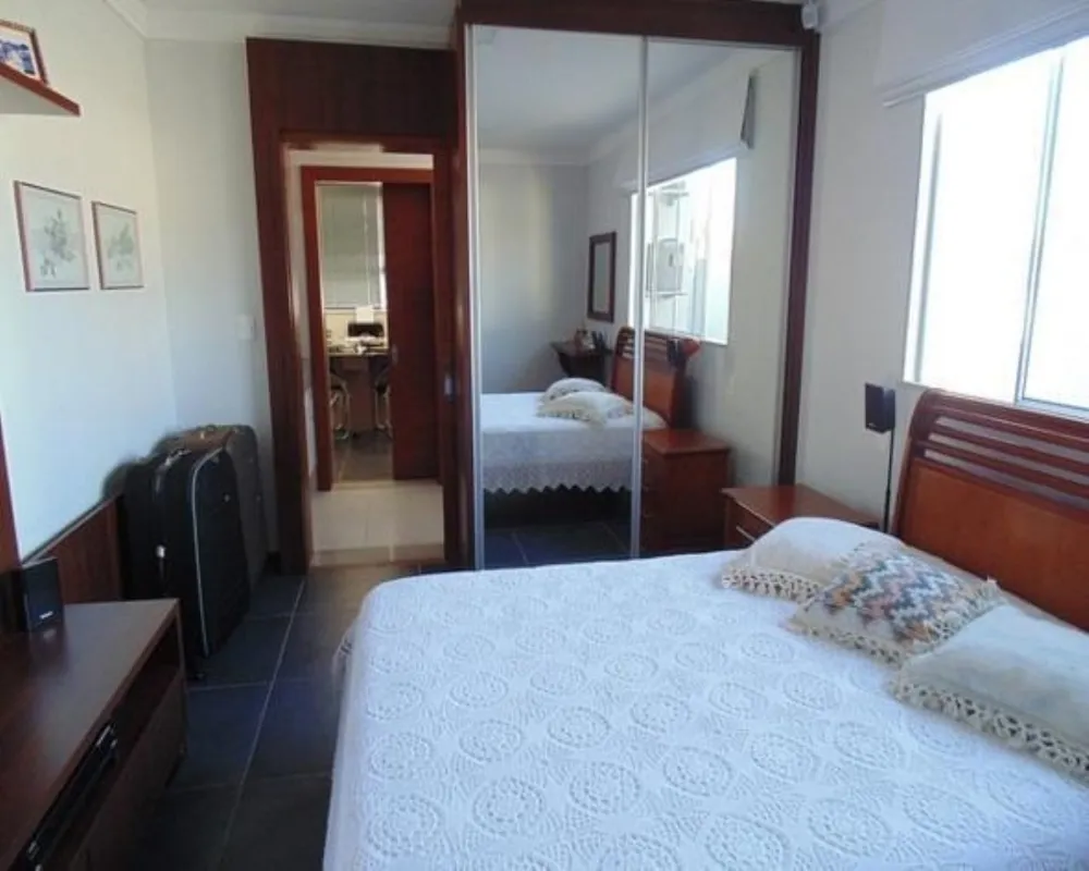 Casa, 3 quartos, 325 m² - Foto 9