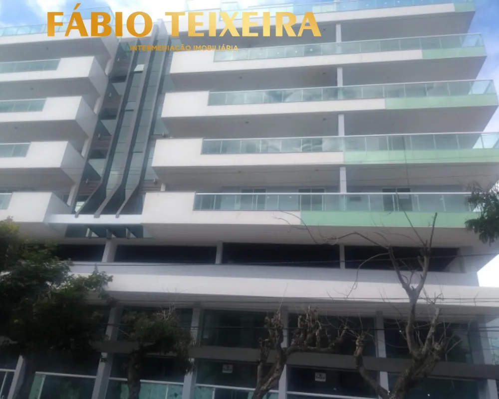 Cobertura, 3 quartos, 240 m² - Foto 2
