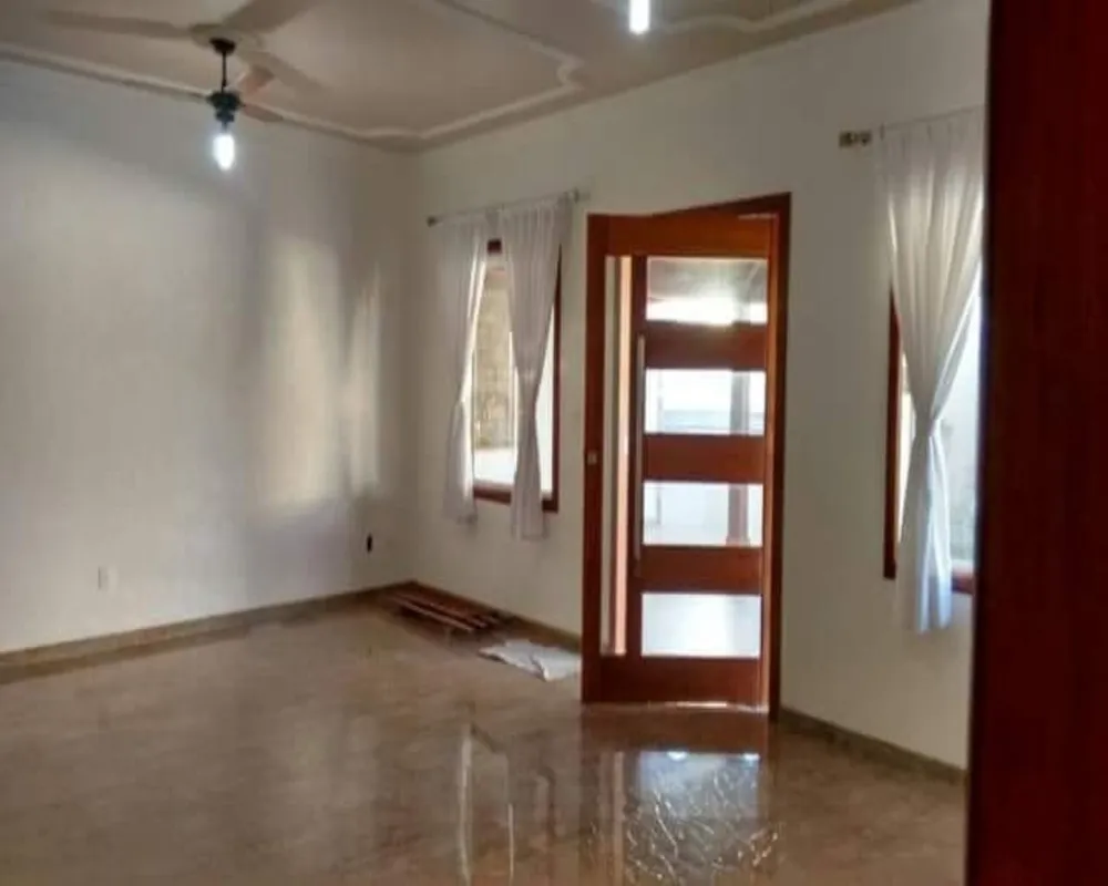 Casa, 4 quartos, 225 m² - Foto 2
