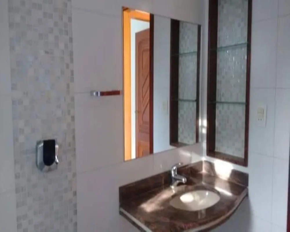 Casa, 4 quartos, 225 m² - Foto 8