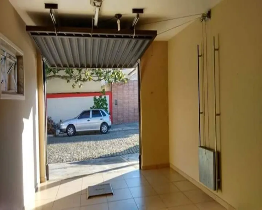 Casa, 4 quartos, 225 m² - Foto 13