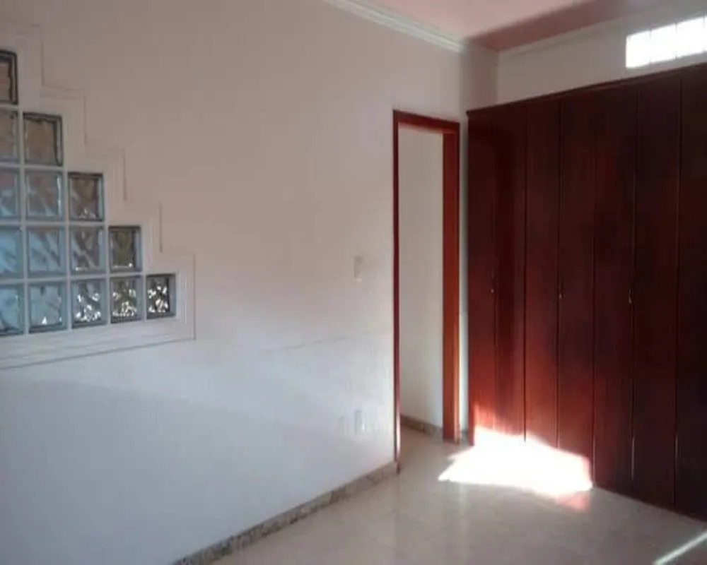 Casa, 4 quartos, 225 m² - Foto 10
