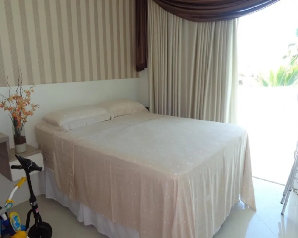 Casa, 4 quartos, 270 m² - Foto 19
