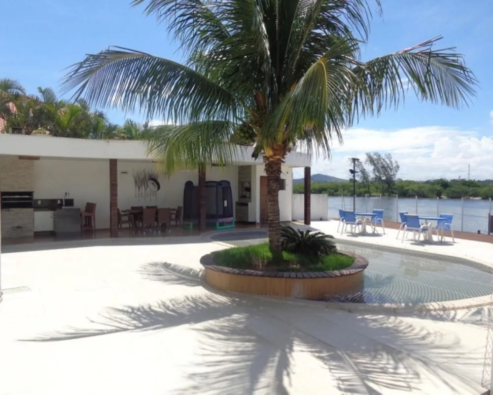 Casa, 4 quartos, 270 m² - Foto 2
