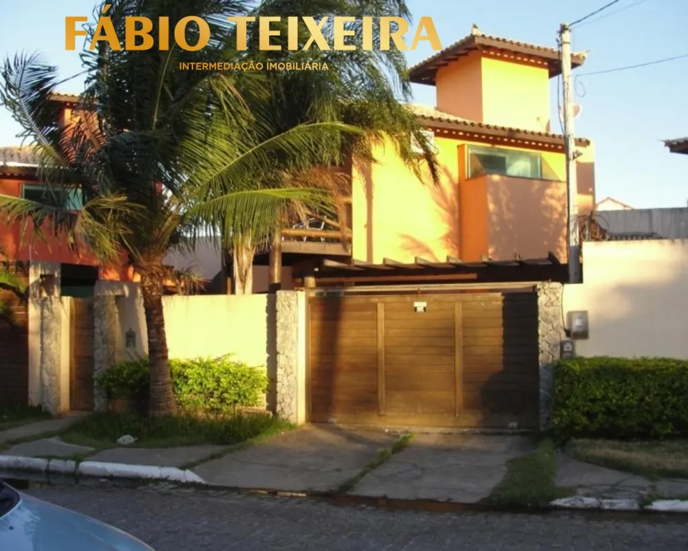 Casa, 4 quartos, 131 m² - Foto 1
