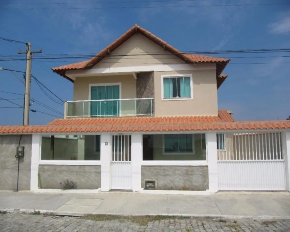 Casa, 4 quartos, 220 m² - Foto 1