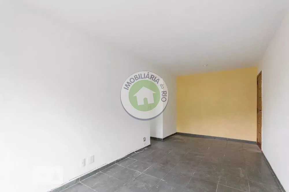 Apartamento à venda com 2 quartos, 61m² - Foto 9