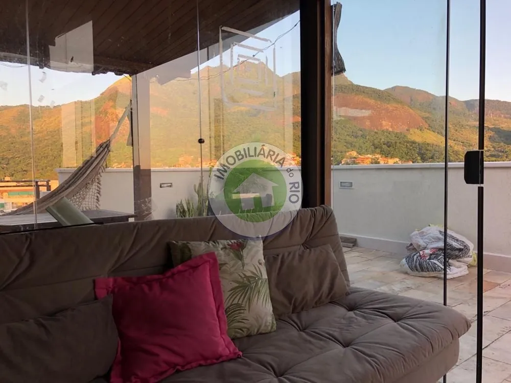 Cobertura, 3 quartos, 220 m² - Foto 2