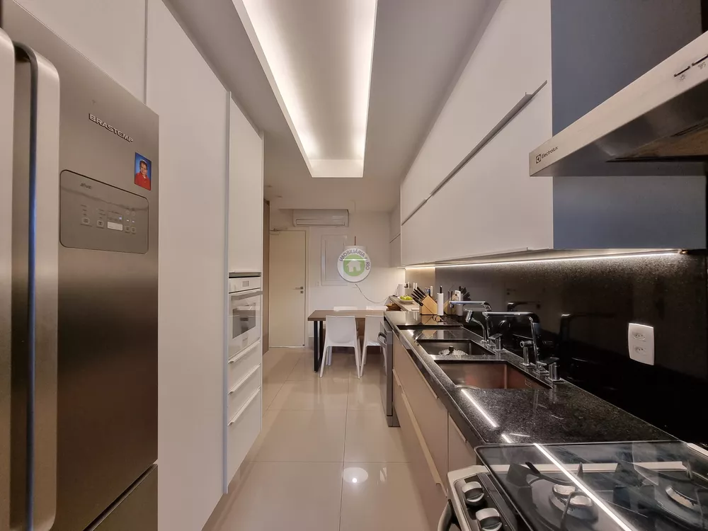 Apartamento, 4 quartos, 235 m² - Foto 71