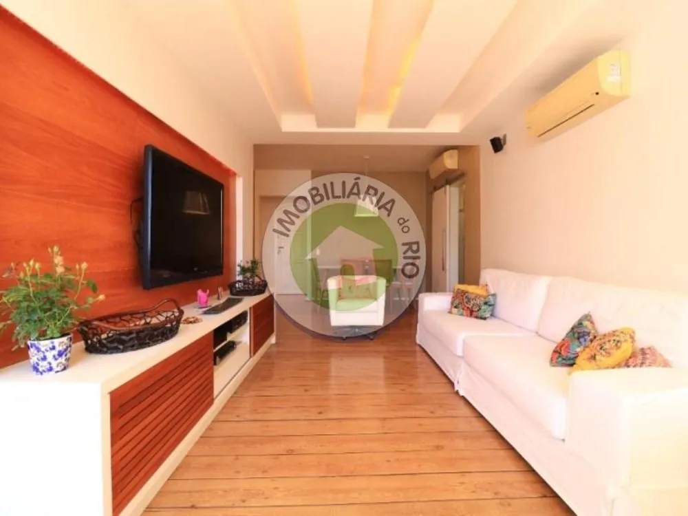Apartamento, 3 quartos, 130 m² - Foto 1