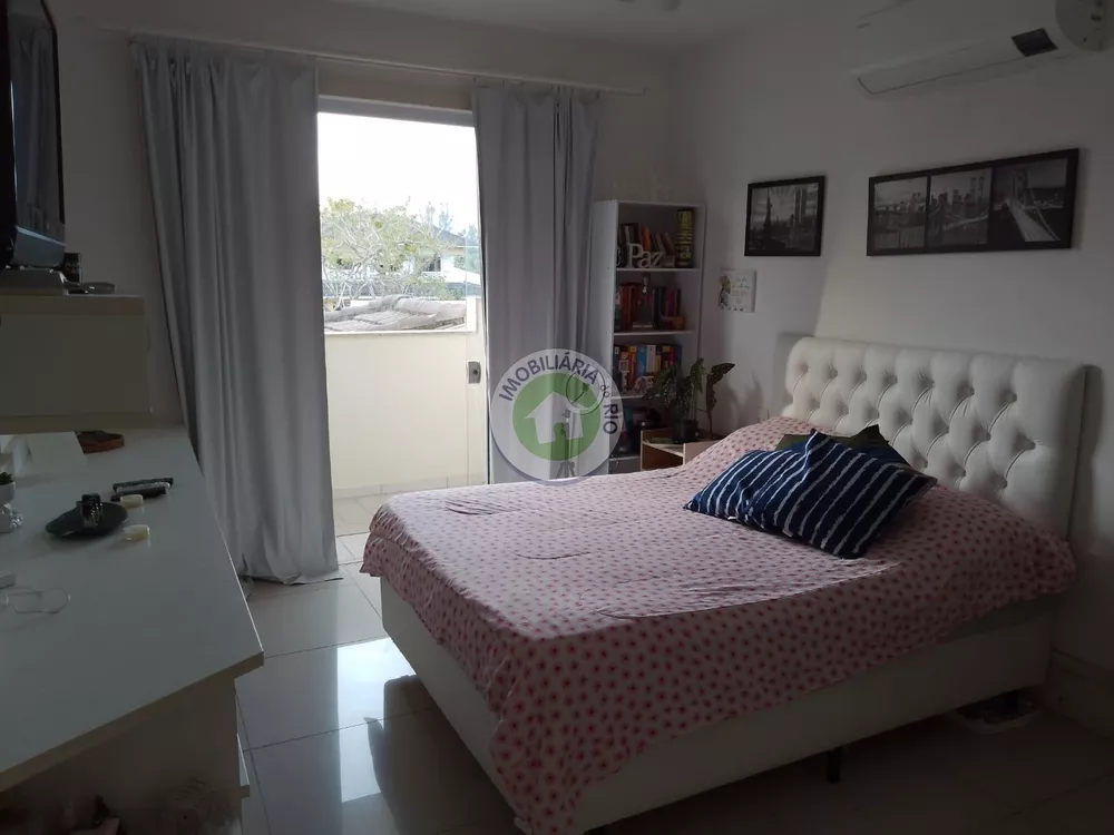 Casa à venda com 4 quartos, 343m² - Foto 3