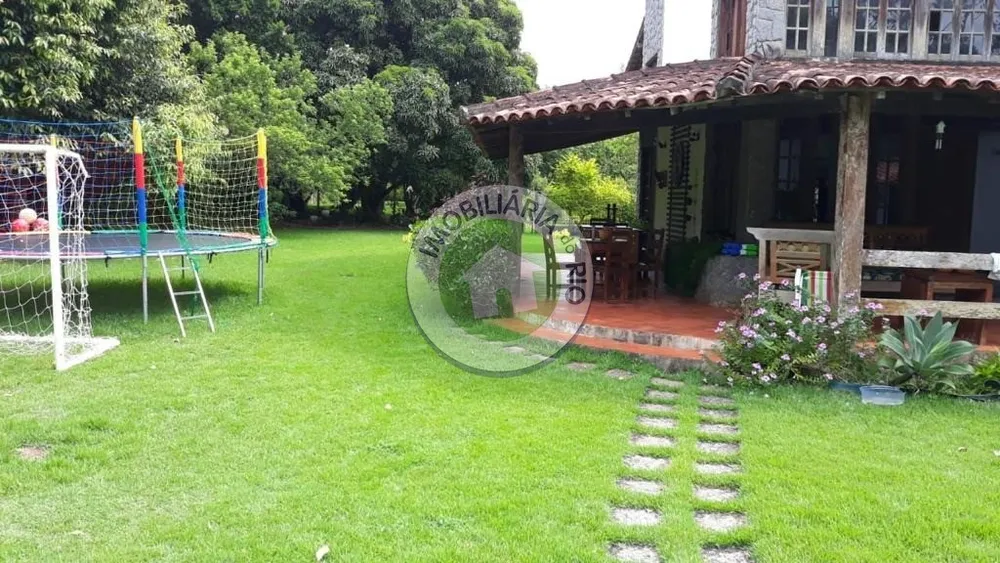 Casa, 4 quartos, 583 m² - Foto 1