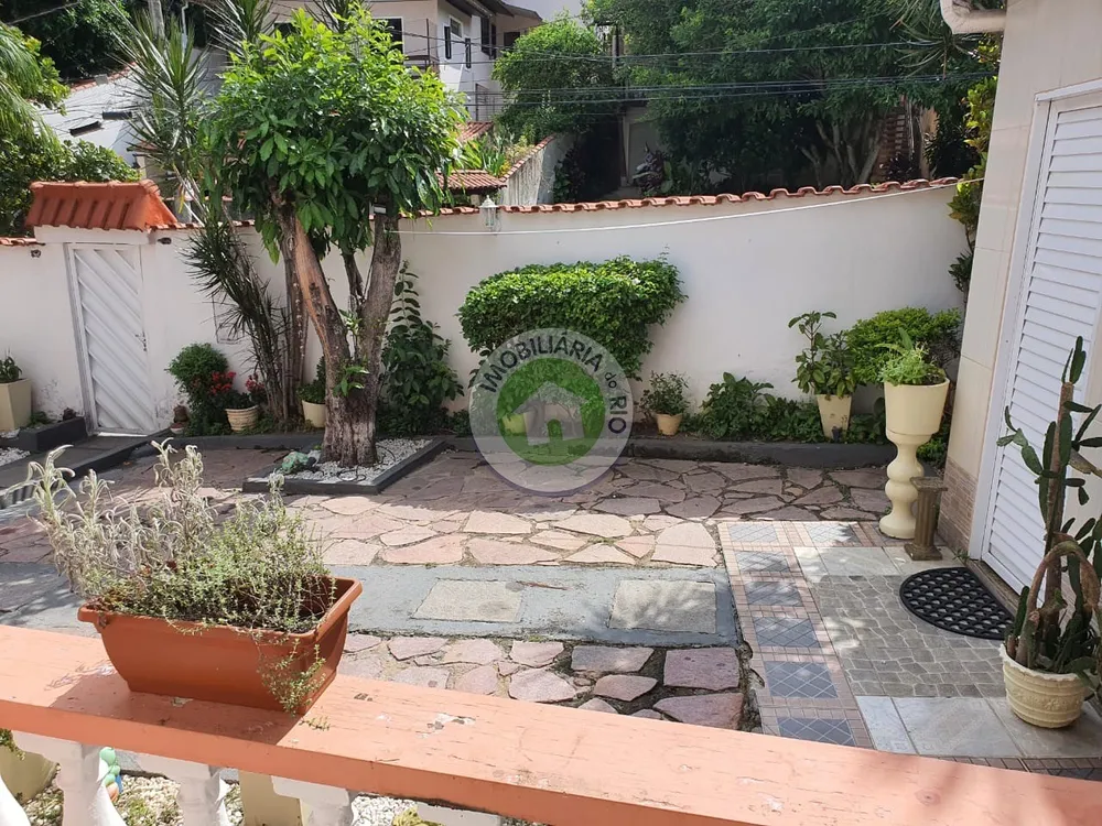 Casa, 4 quartos, 250 m² - Foto 9
