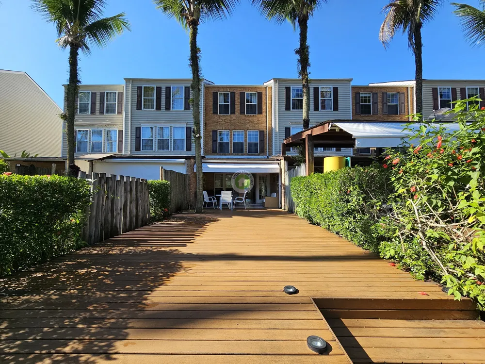 Casa, 4 quartos, 180 m² - Foto 1