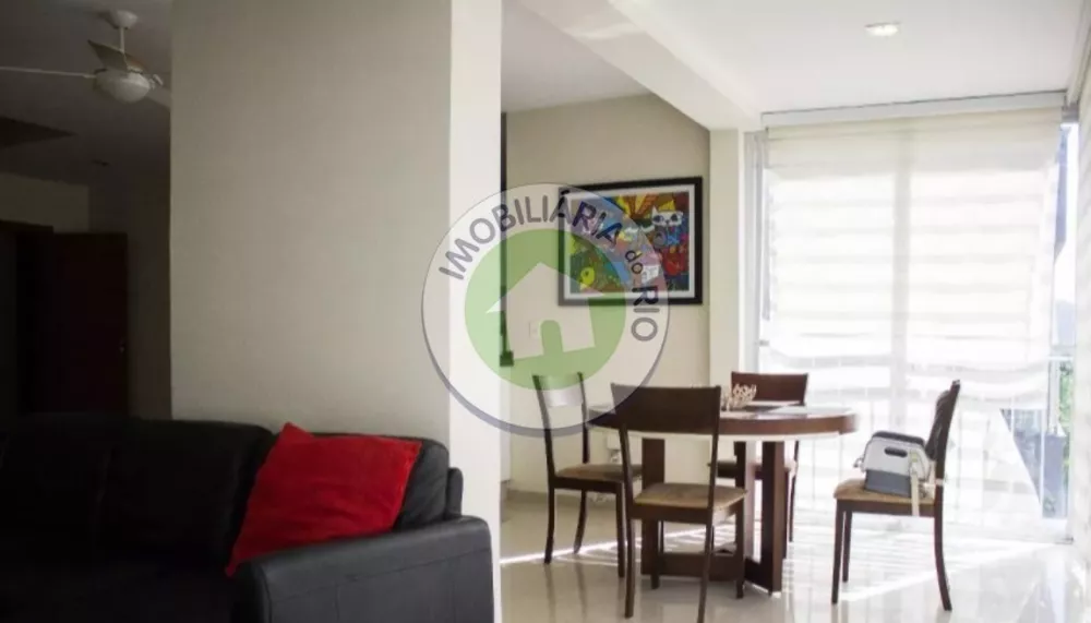 Cobertura à venda com 2 quartos, 180m² - Foto 4