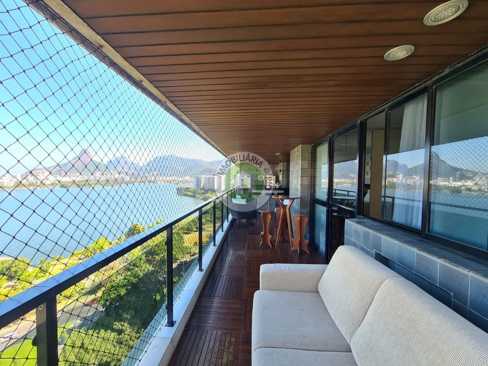 Apartamento, 4 quartos, 210 m² - Foto 1