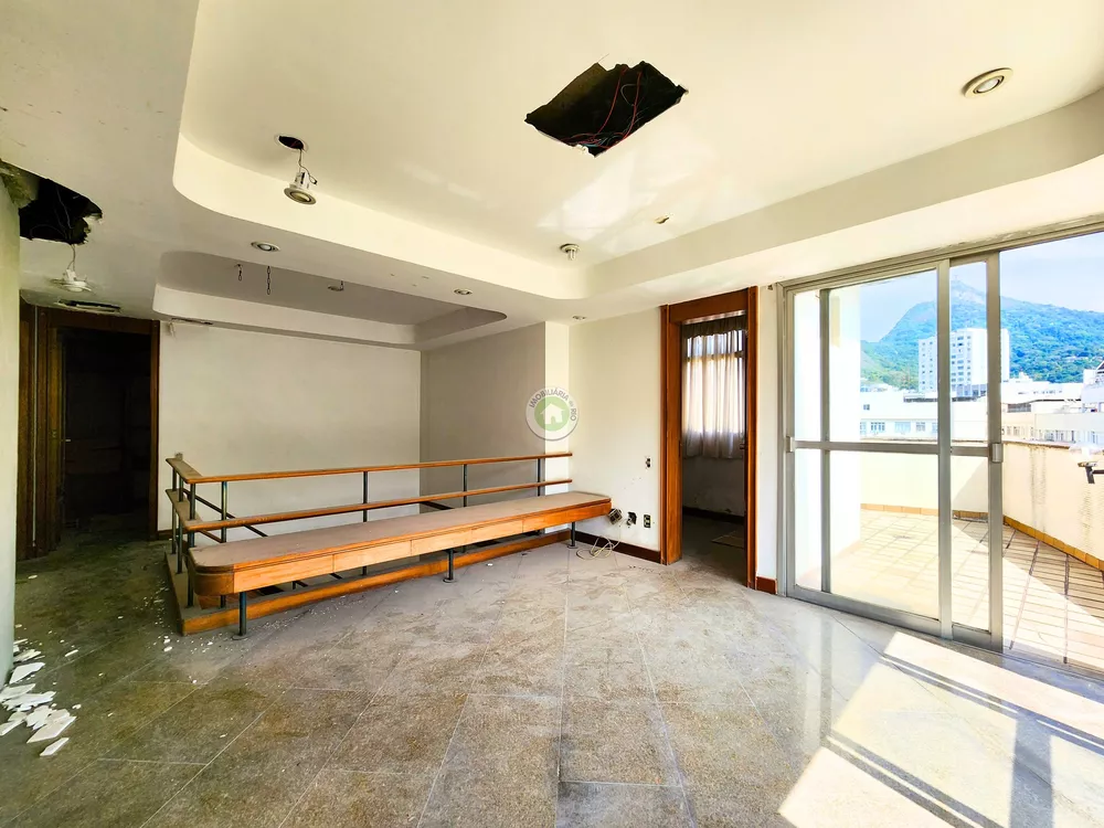 Cobertura, 3 quartos, 195 m² - Foto 21
