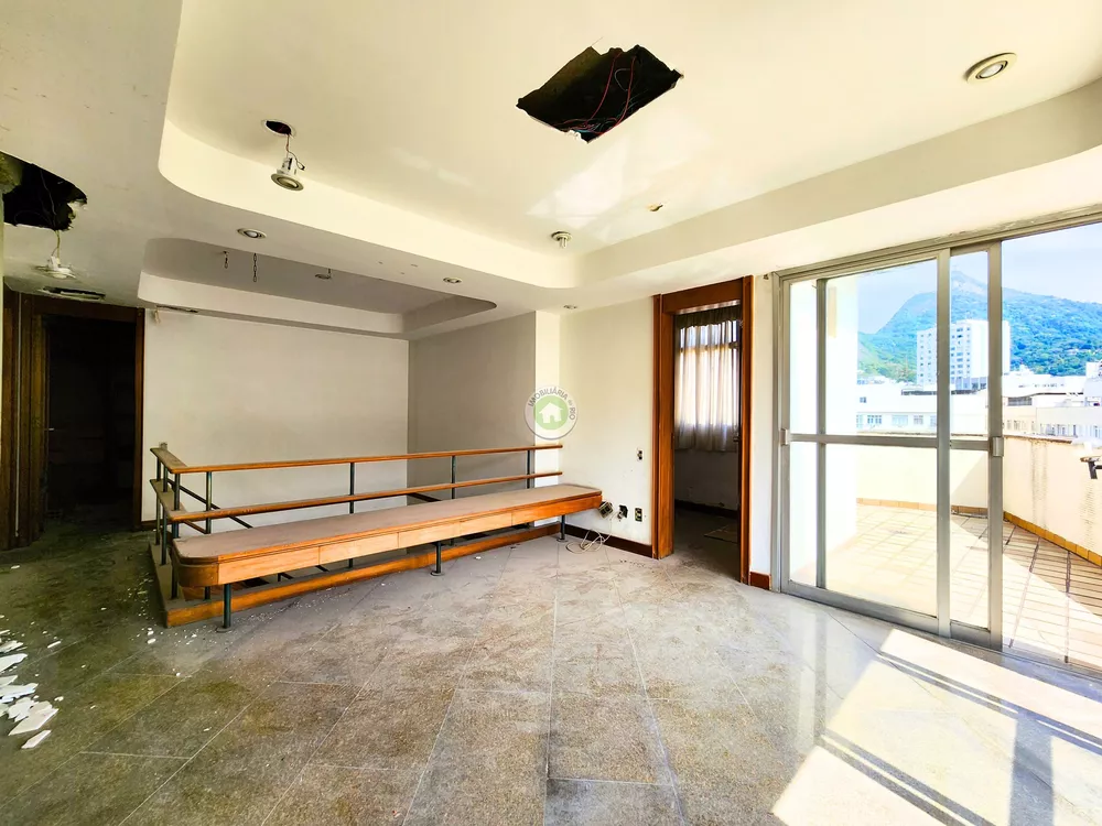 Cobertura, 3 quartos, 195 m² - Foto 11