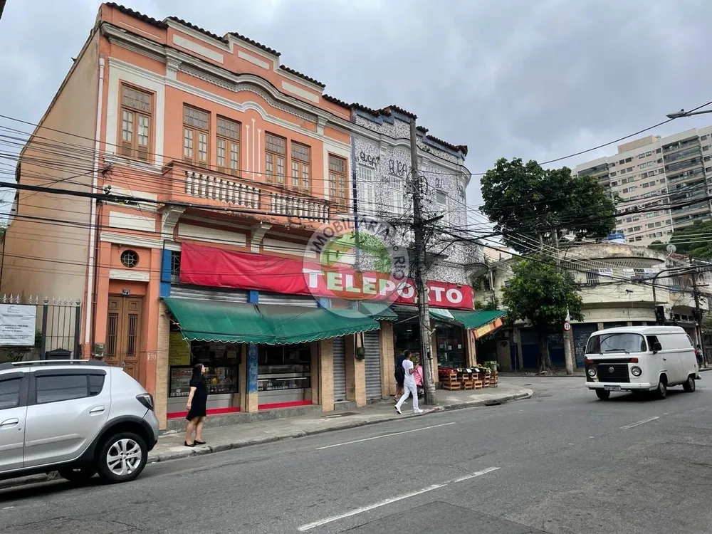 Prédio Inteiro, 689 m² - Foto 1