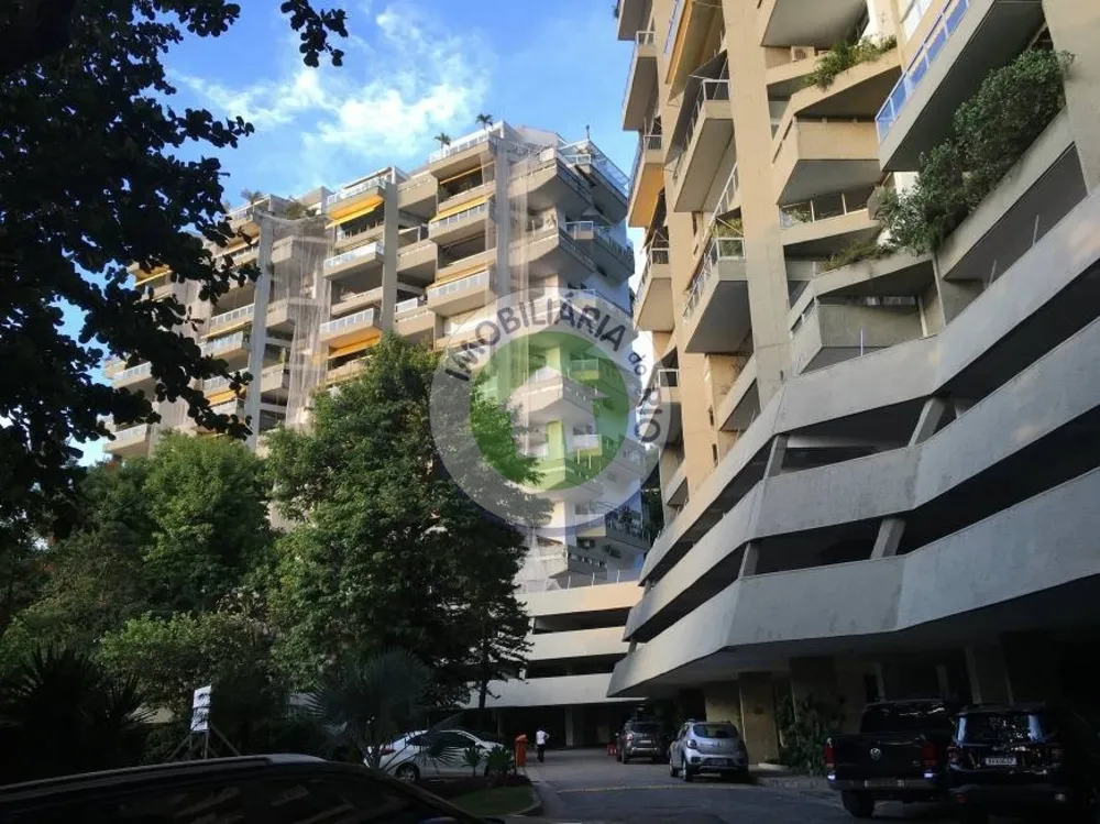 Cobertura, 3 quartos, 200 m² - Foto 1