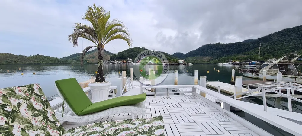 Casa, 4 quartos, 160 m² - Foto 1