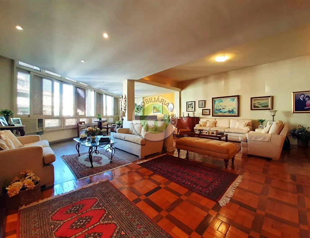 Apartamento, 3 quartos, 220 m² - Foto 1