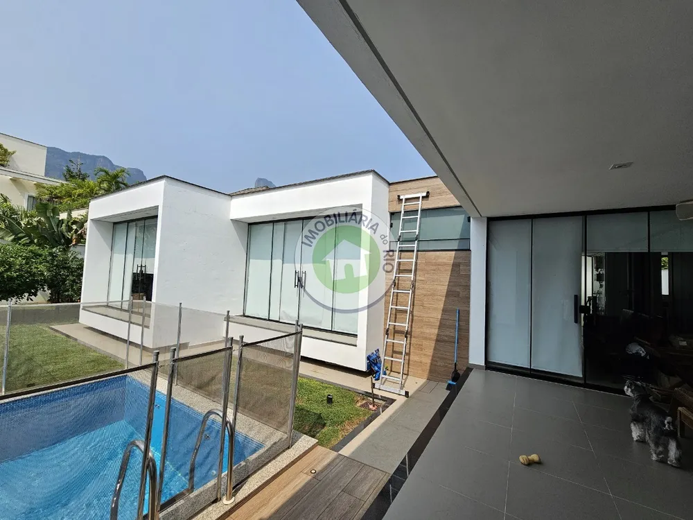 Casa, 3 quartos, 281 m² - Foto 4