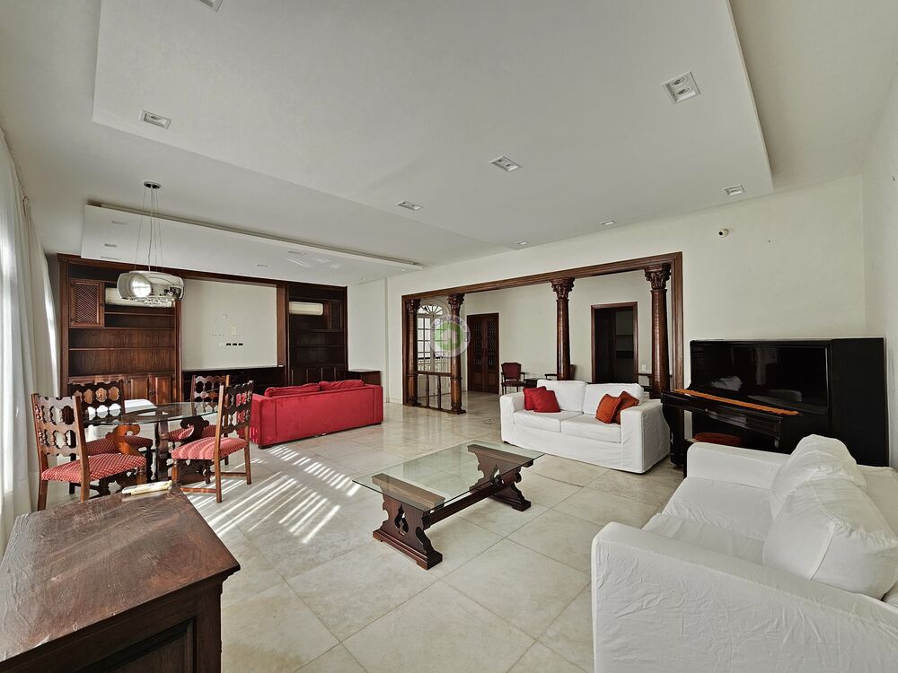 Apartamento para alugar com 4 quartos, 360m² - Foto 1