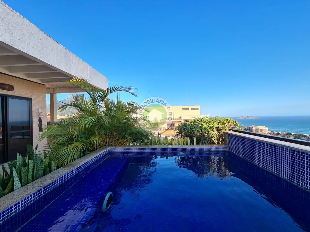 Cobertura, 3 quartos, 204 m² - Foto 1