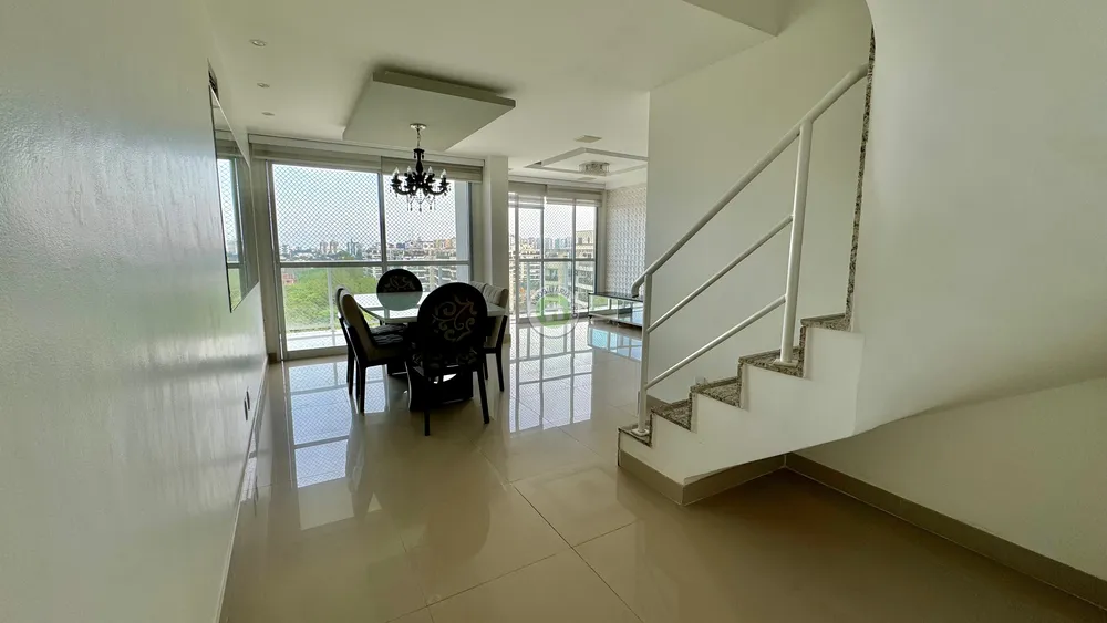 Cobertura, 3 quartos, 171 m² - Foto 2