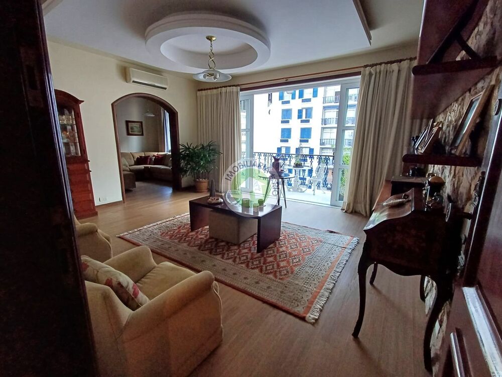 Apartamento, 3 quartos, 165 m² - Foto 1