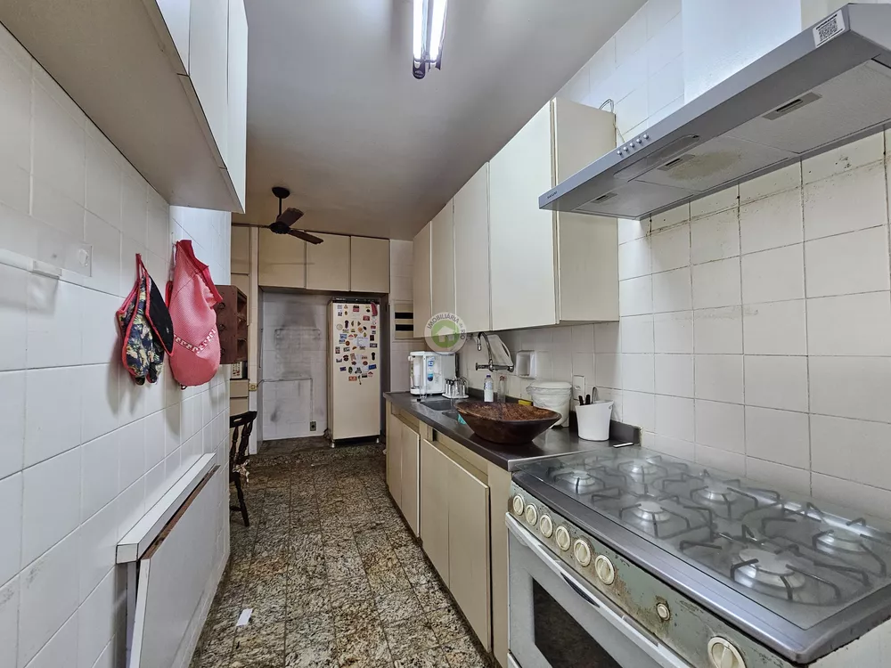 Apartamento, 3 quartos, 130 m² - Foto 2