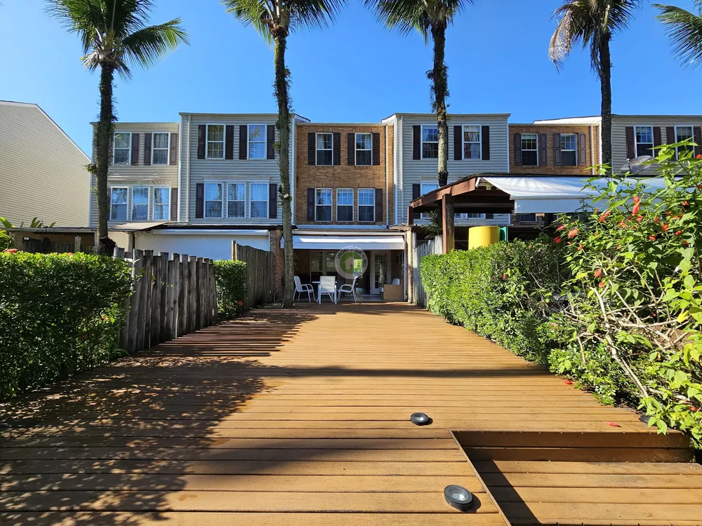 Casa, 4 quartos, 180 m² - Foto 1