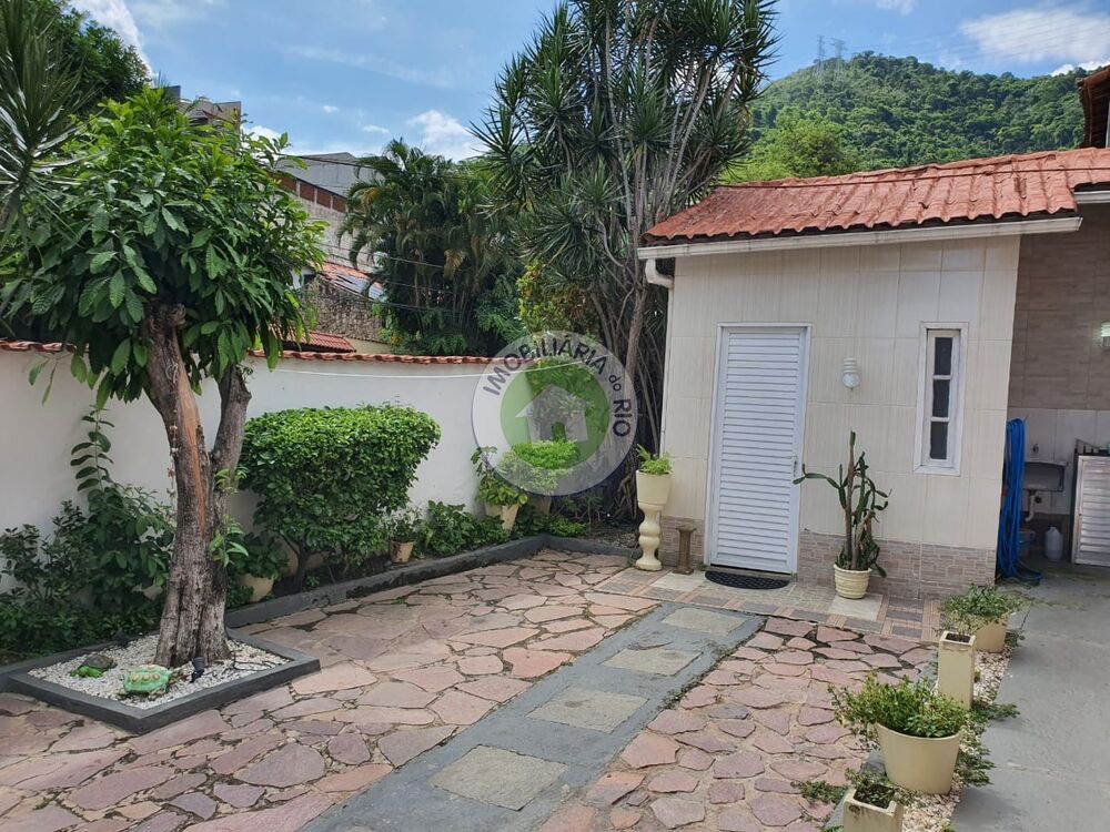 Casa, 4 quartos, 250 m² - Foto 11