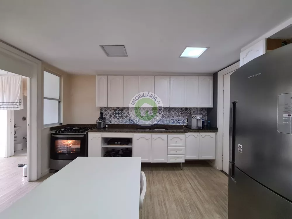 Apartamento, 4 quartos, 240 m² - Foto 1