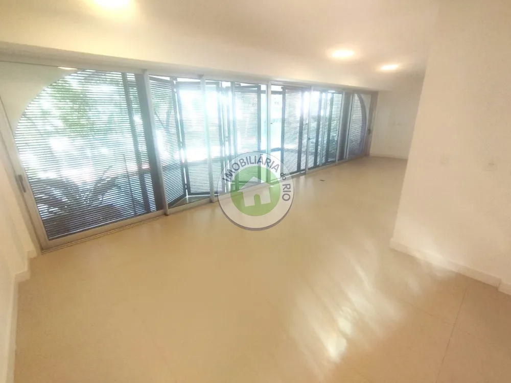Apartamento, 3 quartos, 179 m² - Foto 1