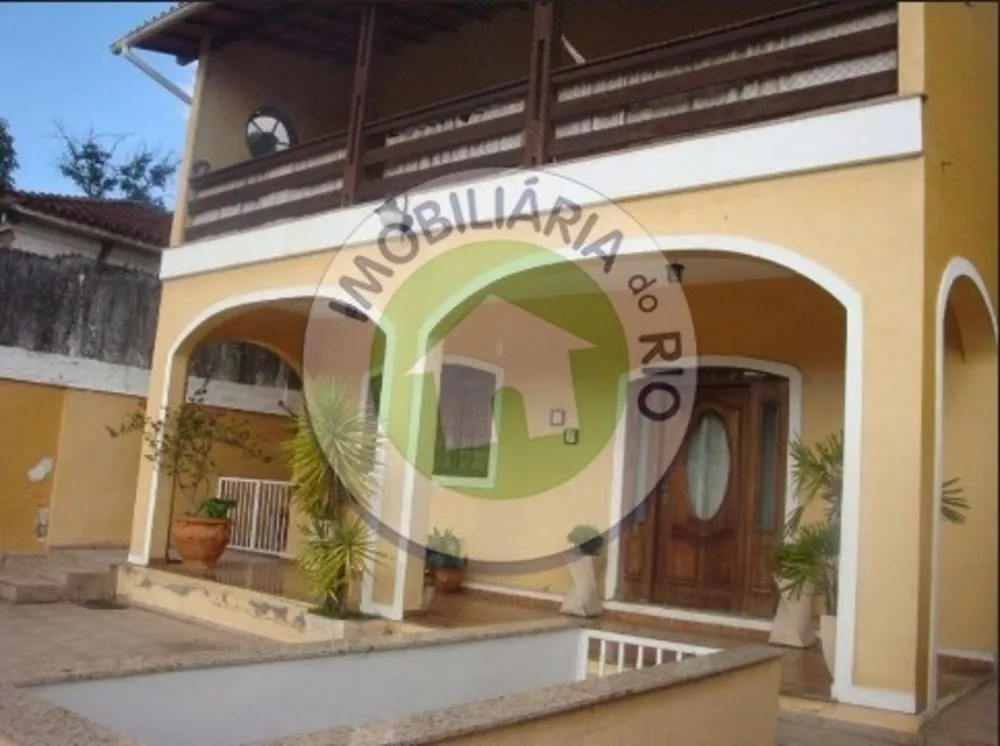 Casa, 4 quartos, 330 m² - Foto 1