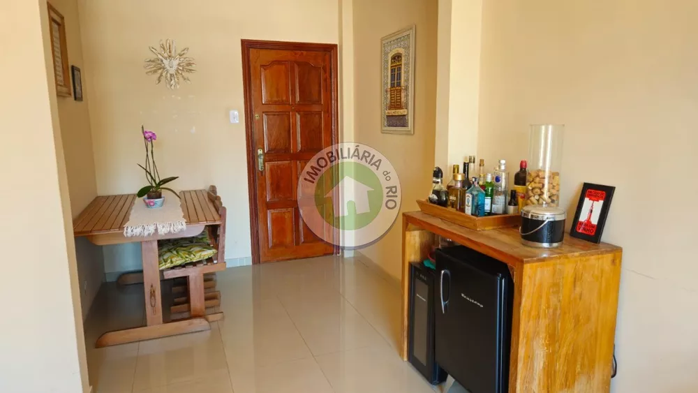 Apartamento à venda com 3 quartos, 98m² - Foto 4