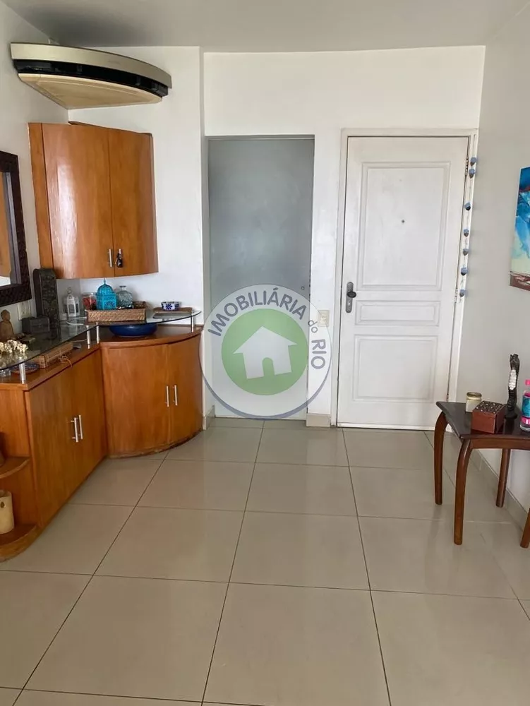 Apartamento à venda com 2 quartos, 79m² - Foto 3