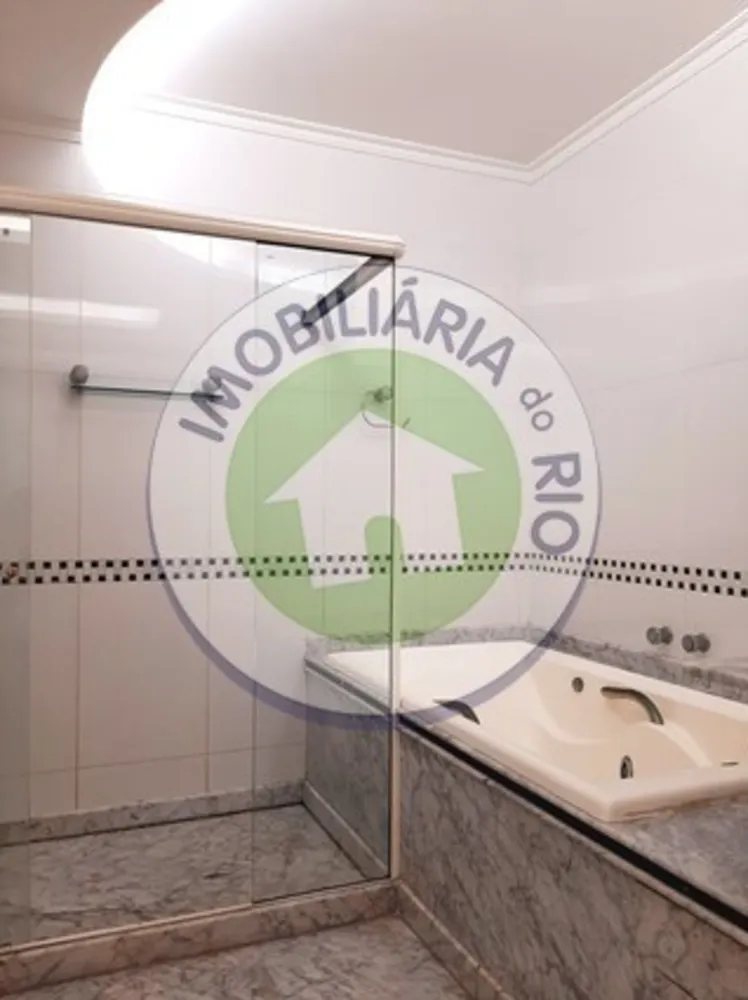 Apartamento, 3 quartos, 220 m² - Foto 47