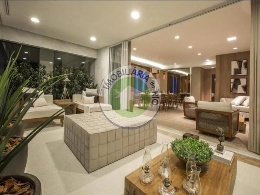 Apartamento, 3 quartos, 266 m² - Foto 2