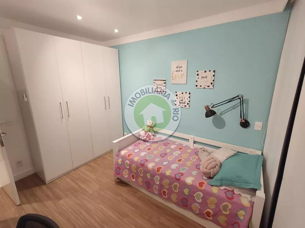 Apartamento à venda com 3 quartos, 150m² - Foto 3