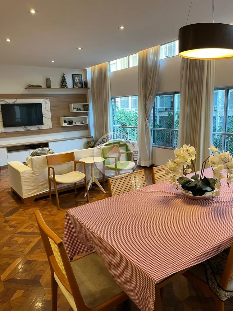 Apartamento à venda com 3 quartos, 158m² - Foto 5