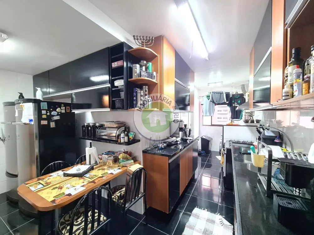 Apartamento, 3 quartos, 145 m² - Foto 2