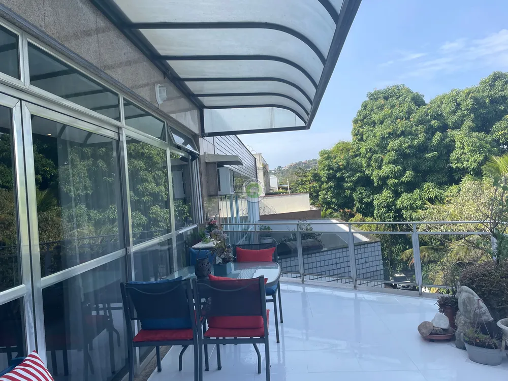 Cobertura, 4 quartos, 215 m² - Foto 1