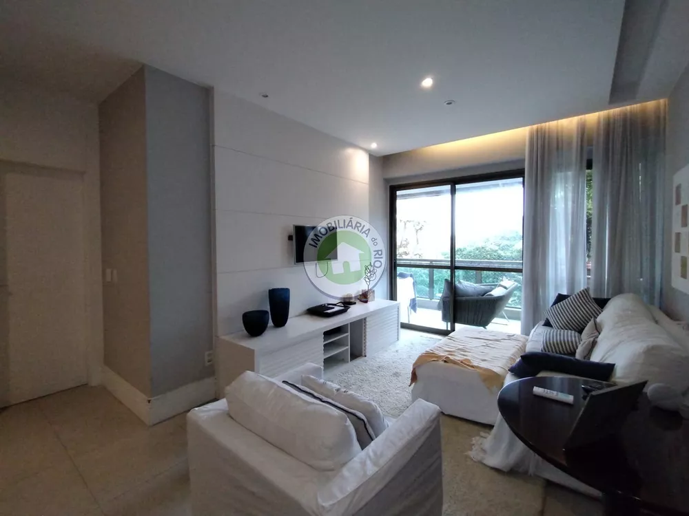 Apartamento, 3 quartos, 160 m² - Foto 2