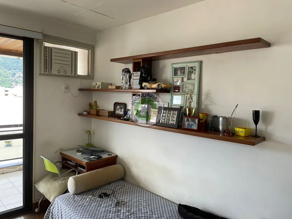 Cobertura, 3 quartos, 302 m² - Foto 2