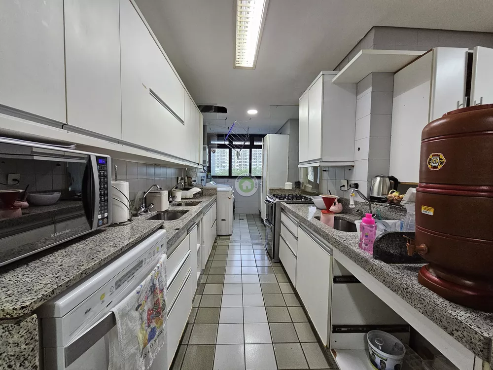 Apartamento, 4 quartos, 230 m² - Foto 25